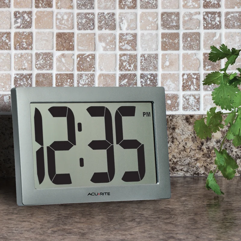 9.5-inch Large Digital Clock - Image 3