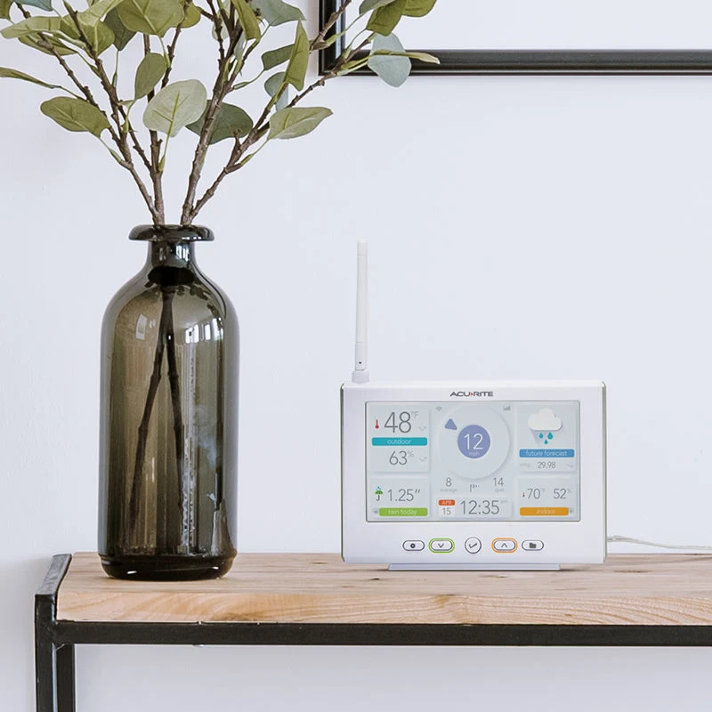 AcuRite Iris Weather Station with High-Definition Direct-to-Wi-Fi Display and Lightning Detection - Image 5