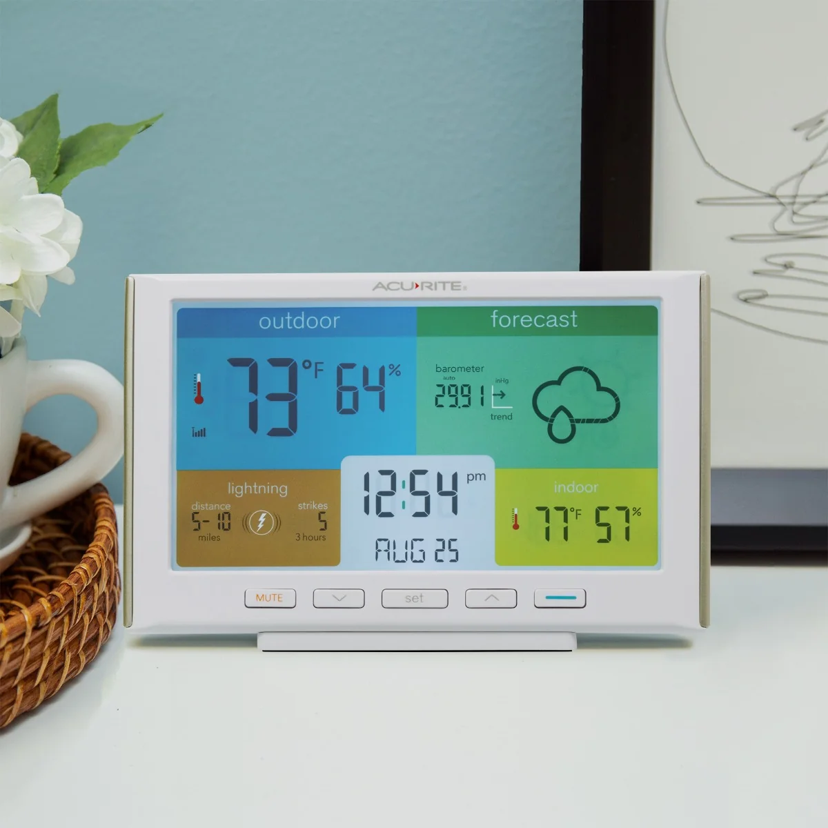 Weather Station with Lightning and Indoor/Outdoor Temperature and Humidity - Image 4