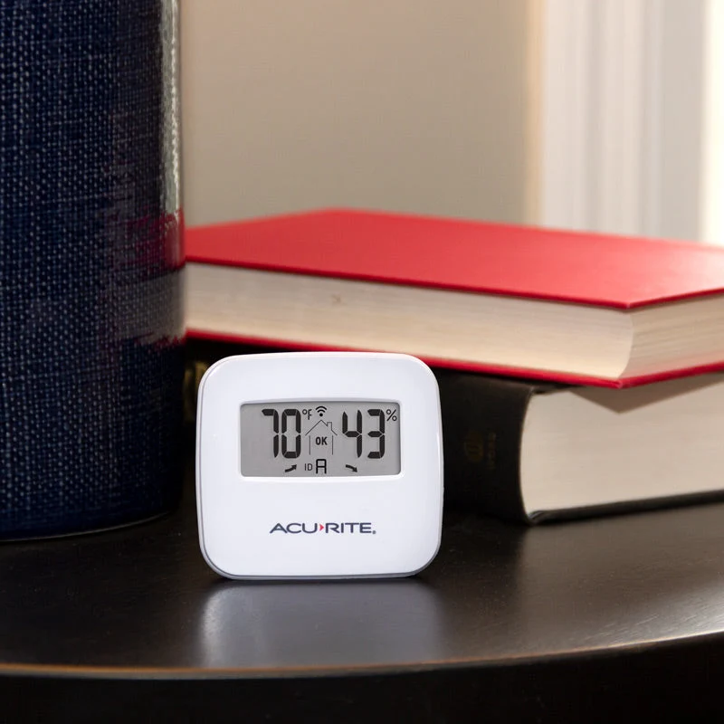 Temperature and Humidity Station with 3 Indoor Sensors - Image 6